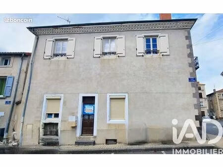 studio 1 pièce 28 m²
