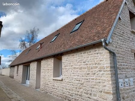 maison individuelle à louer à noyers 27