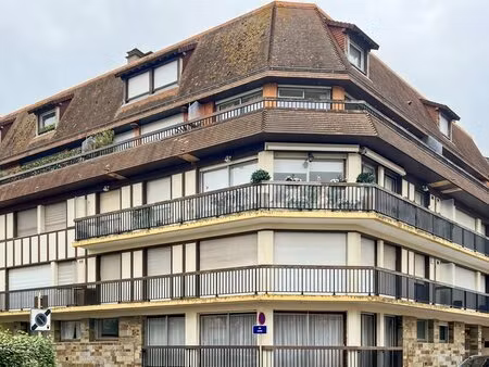 deauville – duplex avec balcon en centre ville