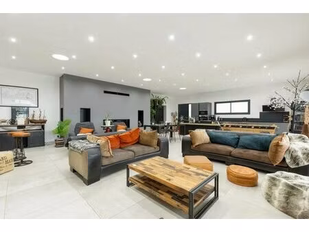 maison de 5 pièces de 160 m² à martigues