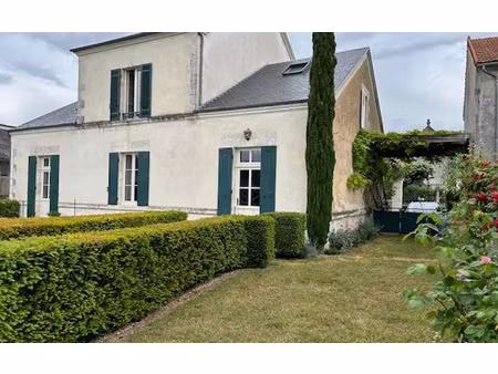 maison saint-jean-d'angély m² t-7 à vendre  540 000 €