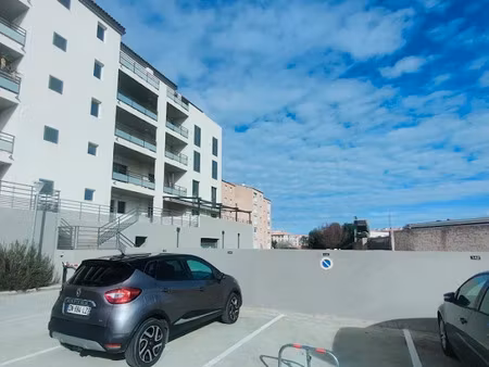 vente parking à l'ile-rousse (20220)  10 500 €