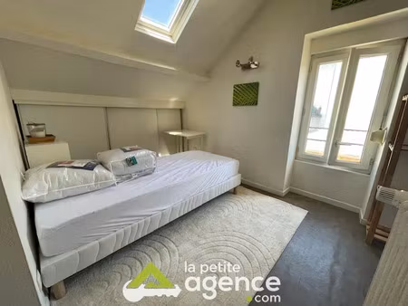 location meublée appartement 1 pièce 12.53 m² à bourges (18000)  350 €