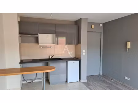 location appartement 1 pièce 24.9 m² à evreux (27000)  490 €