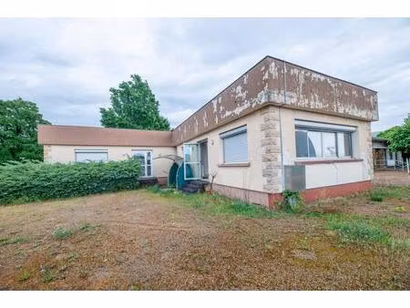 immeuble - 142 m² - charnay-lès-mâcon (71)