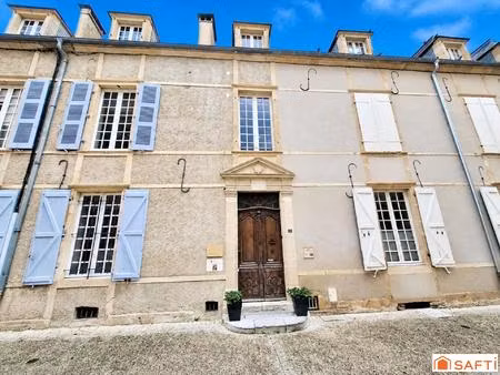 appartement dans immeuble de prestige plein cœur de navarrenx