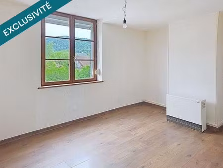 t3 de 75 m² avec jardin privatif  parking  garage et cave