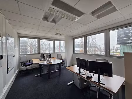 location bureau 2826 m² à angers (49100)