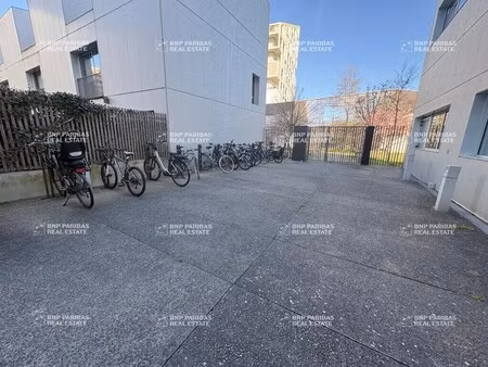 vente bureaux 140 m²