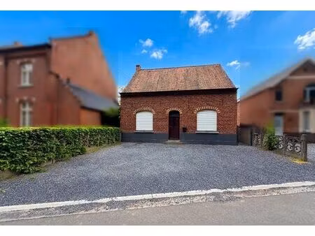 maison à louer à rue des chênes 11 molenbaix (vbe19076)