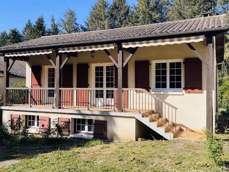 maison individuelle à proximité du bourg.