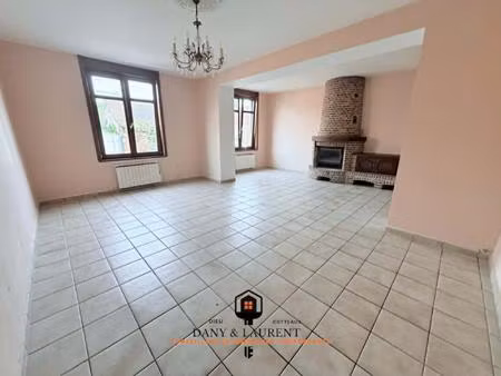 ? maison familiale 153 m² avec jardin  terrasse et double garage