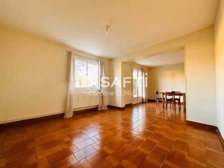 maison 3 chambres de plain pied avec commerces à proximité
