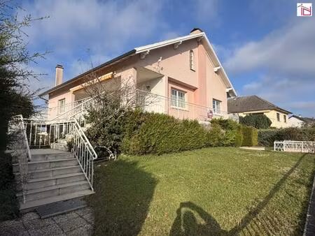 ? maison familiale d'environ 175 m² à vendre - quartier