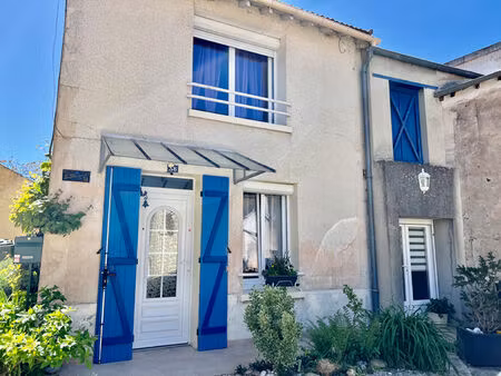 maison de ville avec jardin et garage