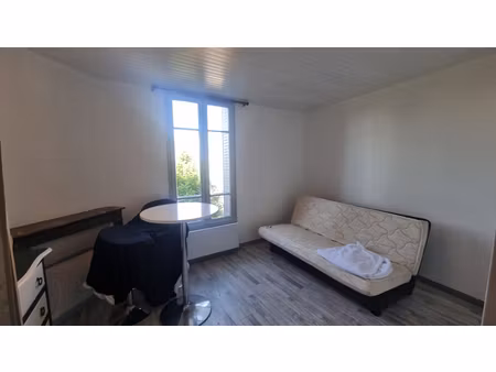 studio 19 m² poissy centre-ville