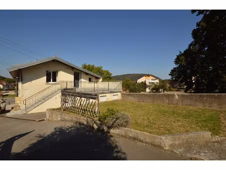 location appartement 4 pièces 97 m² à voujeaucourt (25420)