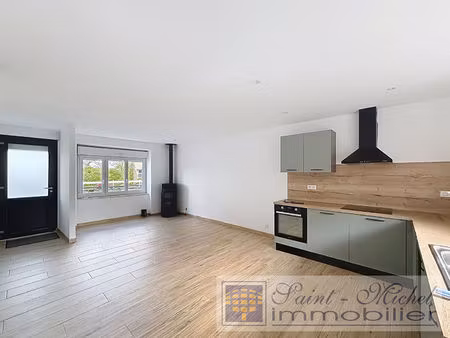 lanvenegen  maison 3 chambres entièrement rénovée