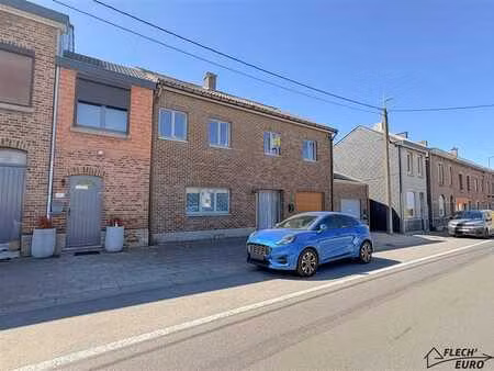 maison unifamiliale