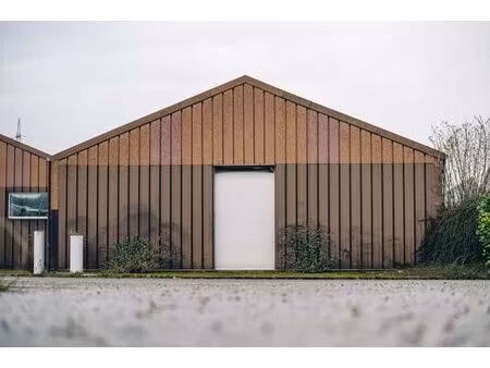 hall industriel disponible à seraing de 961m²