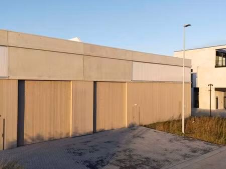 bien professionnel à louer à deinze € 3.500 (lnyc4) | zimmo