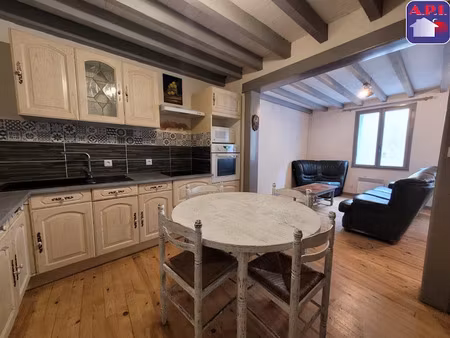 location meublée maison 5 pièces 130 m² à belesta (09300)  520 €