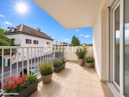 appartement 3 pièces 87 m²