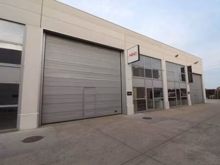 bien professionnel à louer à roeselare € 971 (lnycf) - fluo | zimmo