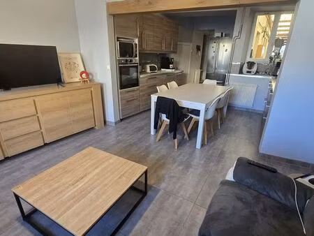 maison de village 4 pièces 79 m²