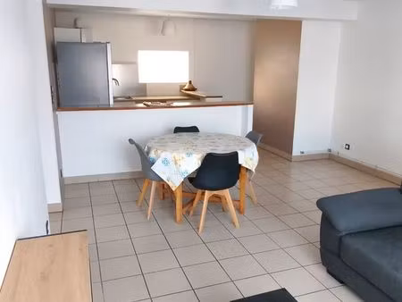appartement f3 rdc 60 m2 à 2min de la gare