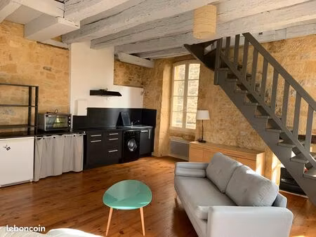 très beau t3 duplex meublé avec magnifique vue