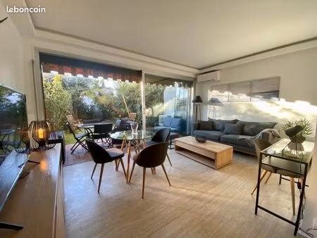cannes / le cannet location en meublé deux pièces rez de jardin