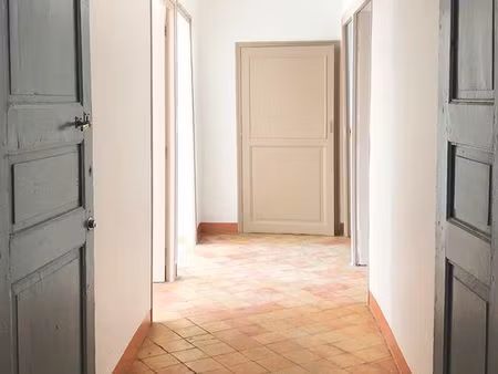 t2 + petite piece spacieux et lumineux 47m2