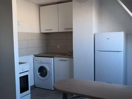 studio meublé avec parking