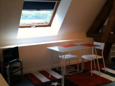 studio meublé