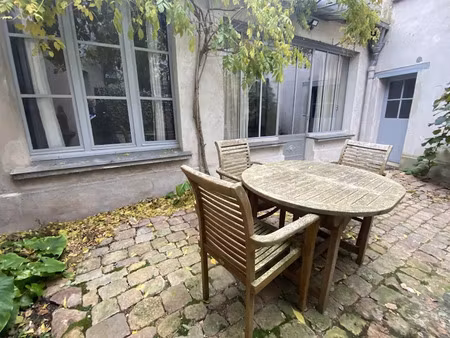 location maison 5 pièces 188 m² à saumur (49400)  1 300 €