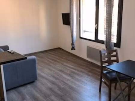 studio 28m2