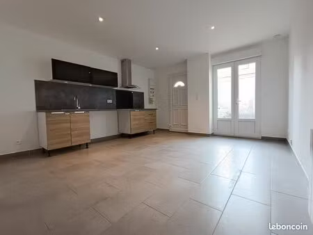 triplex 3 pièces 49 m²