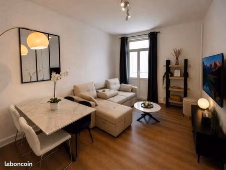 49 m² entièrement rénové • meublé & équipé • centre-ville bellegarde • proche gare