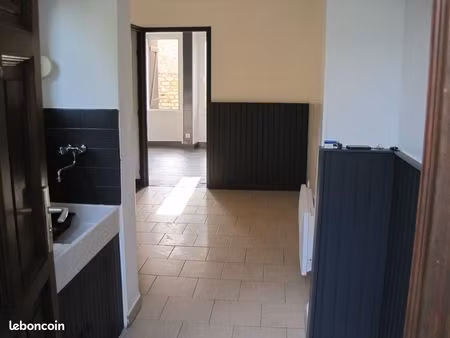 f2 à louer