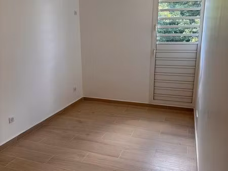 a louer f5 le raizet remis à neuf