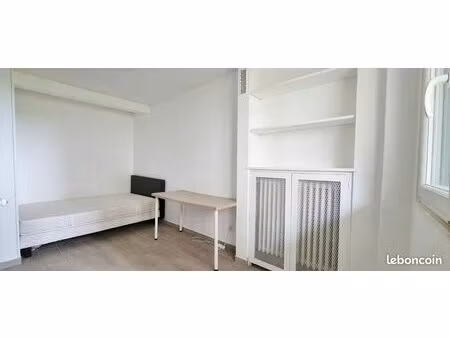 studio 1 pièce 16 m²
