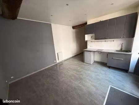 appartement 27 m2 - hypercentre