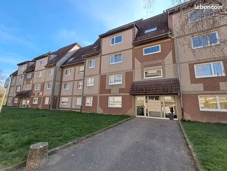 appartement 3 pièces 85 m²