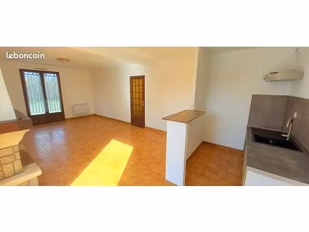 maison 3 pièces 65 m2