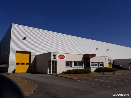 atelier 250 m² et bureaux 43 m² à louer sur calais
