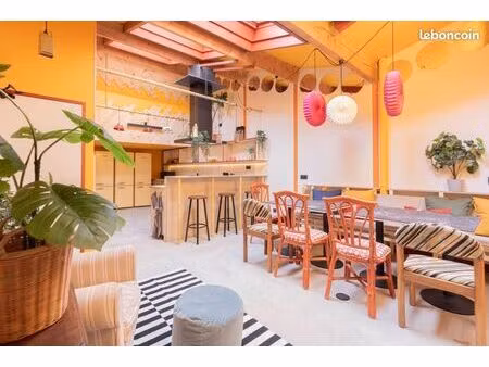 maison 5 pièces 216 m²
