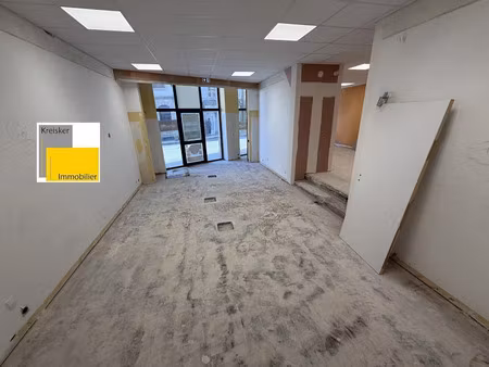 location locaux professionnels 0 pièces 190 m² à morlaix (29600)  1 900 €