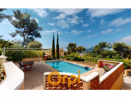 maison carqueiranne 166 m² t-5 à vendre  990 000 €