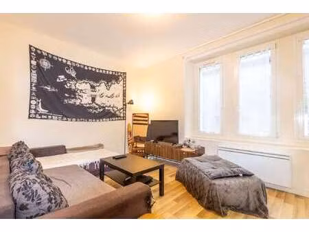 vente maison à commer (53470) : à vendre / 89m² commer